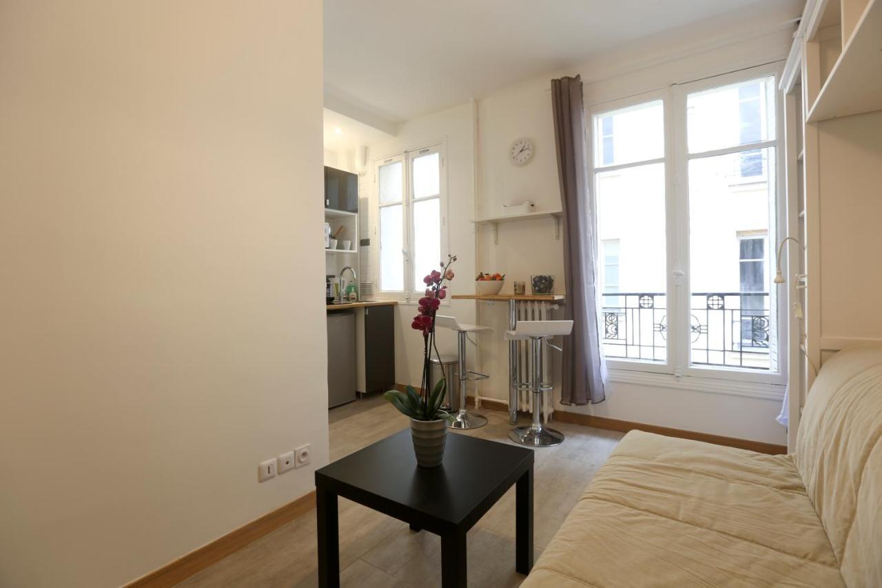 Apartamento Renovated Studio For 2 París Habitación foto